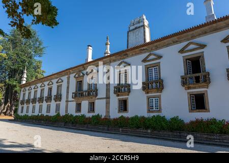 Vila Real / Portugal - 08 01 2020: Blick auf das Außengebäude Solar de Mateus, ikonisch des portugiesischen Barock aus dem 18. Jahrhundert Stockfoto