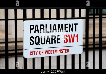 London, England, Großbritannien. Straßenschild, Parliament Square, SW1 Stockfoto