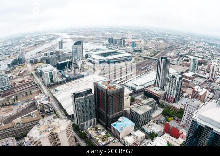 Melbourne, Australien - 7. Januar 2009: Luftaufnahme von Melbourne vom Rialto-Turm aus. Fischaugen-Bild Stockfoto