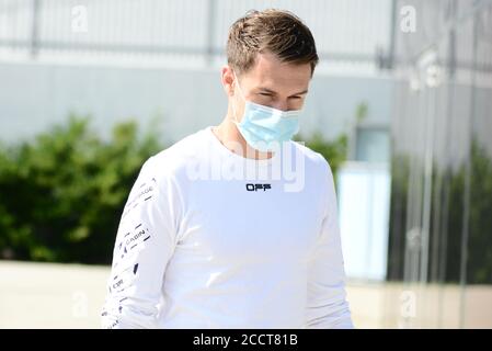 Turin, Italien. August 2020. Aaron Ramsey kommt am Tag 1 der Saison (2020/2021) des FC Juventus am 24. August 2020 im Allianz Stadion in Turin an (Foto von Alberto Gandolfo/Pacific Press/Sipa USA) Quelle: SIPA USA/Alamy Live News Stockfoto