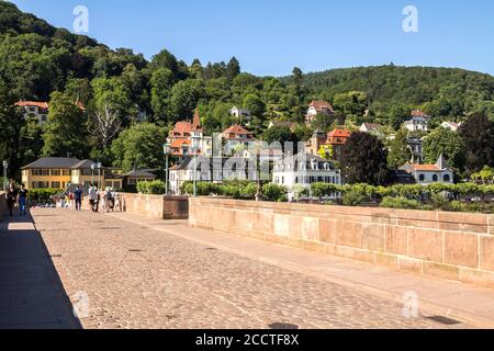 Heidelberg, Deutschland : Deutschland Altstadt - Heidelberg ist eine alte Universitätsstadt und liegt am Neckar im Südwesten Deutschlands. Heidelberg ist in Stockfoto