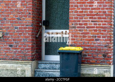 Verlassene Stadt Keyenberg, Deutschland. Braunkohlevorkommen unter Dörfern im Niederrhein führen dazu, dass die Bewohner ihren Besitz und ihr Lebenszentrum verlassen Stockfoto