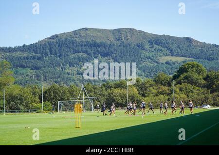 San Sebastian, Spanien. August 2020. Spieler des VfL Wolfsburg in Aktion während eines Trainings 1 Tag vor dem UEFA Women's Champions League Fußballspiel (Halbfinale) zwischen dem VfL Wolfsburg und Barcelona. Daniela Porcelli/SPP Quelle: SPP Sport Pressefoto. /Alamy Live Nachrichten Stockfoto