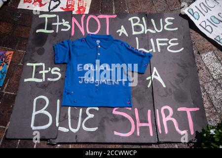 Louisville, KY, USA. August 2020. Eine allgemeine Ansicht des Breonna Taylor Memorial im Jefferson Square Park während des dritten Tages der BreonnaCon 24. August 2020 in Louisville, Kentucky nach dem Tod von Breonna Taylor. ( Credit: Chris Tuite/Image Space/Media Punch)/Alamy Live News Stockfoto