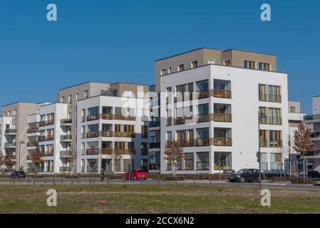 Neue Wohngebäude im Stadtteil Riedberg, Frankfurt am Main, Deutschland Stockfoto