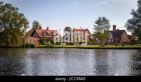 Blick über den großen massingham See Stockfoto