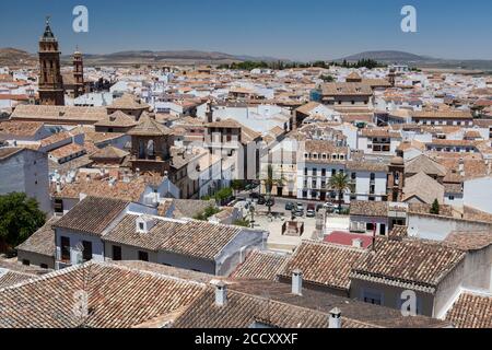 Blick auf die Stadt vom Aussichtspunkt Almenillas, Antequera, Malaga, Spanien Stockfoto