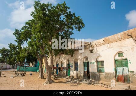 Britische Kolonialarchitektur in der Küstenstadt Berbera, Somaliland, Somalia Stockfoto