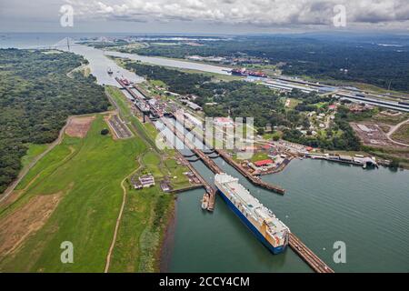 Gatun Schleusen, Luftaufnahme, Panama Kanal, Panama Stockfoto