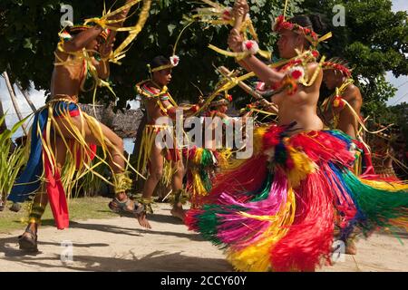 Traditioneller ritueller Tanz, Bambustanz, Yap Island, Mikronesien Stockfoto