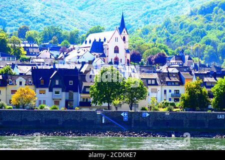 Uferpromenade von Bad Salzig Stockfoto