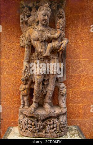 Königin des Arabischen Meeres, Paradesi-Synagoge, chinesische Fischernetze, cochin Port, antike indische Handwerksläden in Mattancherry in Kochi, Indien. Stockfoto