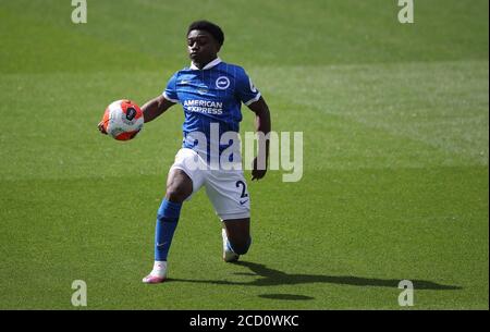 Tariq Lamptey von Brighton und Hove Albion während des Premier League-Spiels in Turf Moor, Burnley. Stockfoto