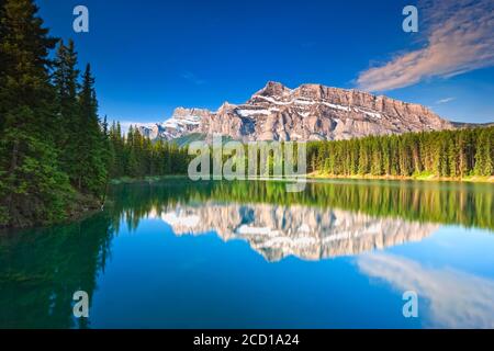 Die ruhige Schönheit der Vermillion Lakes im Banff National Park; Alberta, Kanada Stockfoto