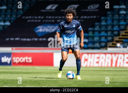 High Wycombe, Großbritannien. August 2020. Darius Charles von Wycombe Wanderers während des 2020/21 Pre Season Freundschaftsspiel zwischen Wycombe Wanderers und West Ham United in Adams Park, High Wycombe, England am 25. August 2020. Foto von Liam McAvoy. Kredit: Prime Media Images/Alamy Live Nachrichten Stockfoto