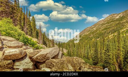 Weitwinkelansicht der Wallowa Bergkette im Nordosten von Oregon. Stockfoto