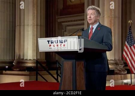 Washington, Usa. August 2020. Senator Rand Paul von Kentucky spricht am 25. August 2020 in Washington, DC, in der zweiten Nacht der Republikanischen Nationalkonvent von 2020. Die neuartige Coronavirus-Pandemie hat die Republikanische Partei gezwungen, sich von einer persönlichen Konvention zu einem Fernsehformat zu bewegen. Kredit: UPI/Alamy Live Nachrichten Stockfoto