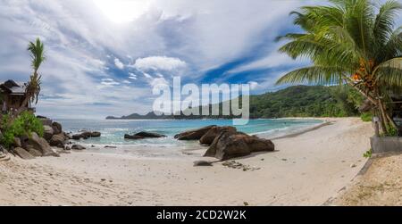 Panoramablick auf Paradise Beach Stockfoto