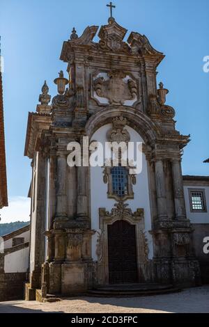 Vila Real / Portugal - 08 01 2020: Blick auf das Außengebäude Solar de Mateus, ikonisch des portugiesischen Barock aus dem 18. Jahrhundert Stockfoto