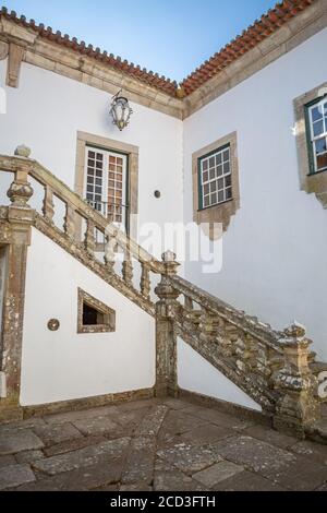 Vila Real / Portugal - 08 01 2020: Blick auf das Außengebäude Solar de Mateus, ikonisch des portugiesischen Barock aus dem 18. Jahrhundert Stockfoto