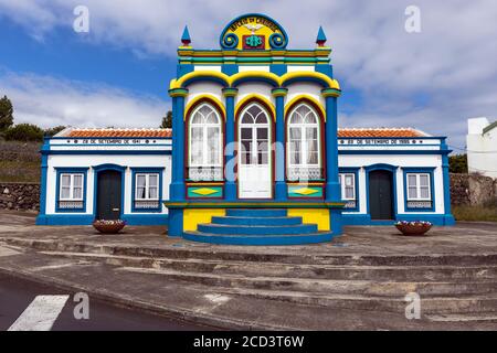 Azorenkirche von Terceira, Paul da Praia, Azoren, Portugal. Stockfoto