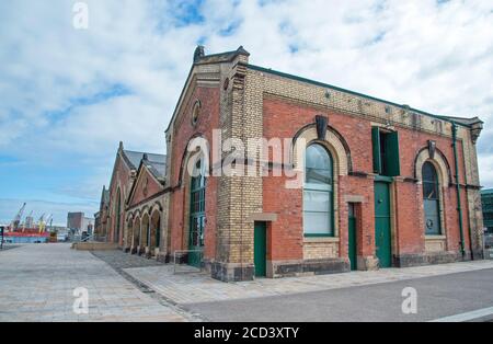 Belfast, Nordirland, Großbritannien - 03. August 2020. Pumpenhaus Gebäude, Titanic Quarter Stockfoto