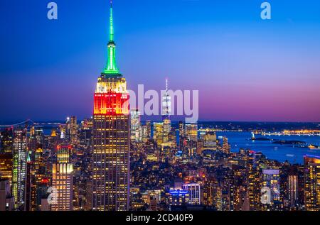 New York City, United States - Skyline von Manhattan bei herrlichem Sonnenuntergang in Amerika. Stockfoto
