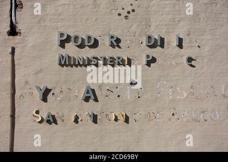 Öffentliches Dienstschild, San Antonio de Areco, Provinz Buenos Aires, Argentinien Stockfoto