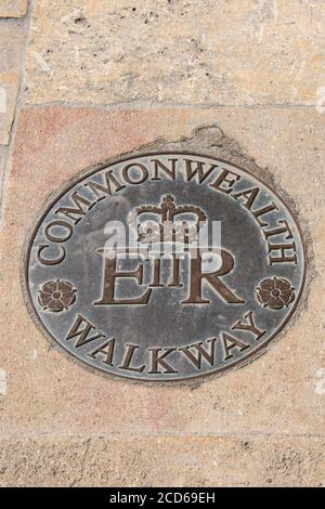 Europa, Malta, Valletta, Grand Harbour. Valletta Commonwealth Walkway feiert das wichtige Treffen der Regierungschefs des Commonwealth in Malta Stockfoto