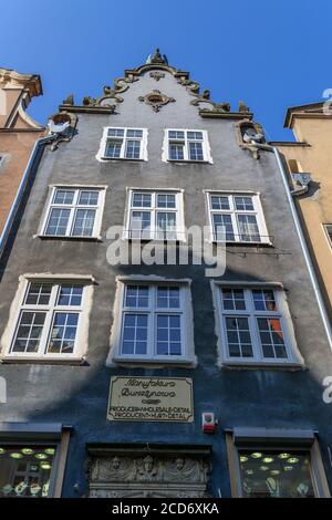 DANZIG, POLEN - 2017. AUGUST 24. Architekturhaus in der Altstadt von Danzig. Stockfoto