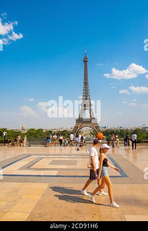 Frankreich, Paris, von der UNESCO zum Weltkulturerbe ernannte Esplanade du Trocadero Stockfoto