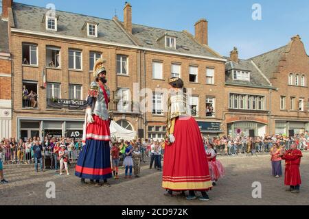 Frankreich, Nord, Cassel, Frühjahrskarneval, Parade der Köpfe und Tanz der Giganten Reuze Papa und Reuze Mama, als immaterielles Kulturerbe der Menschheit aufgeführt Stockfoto