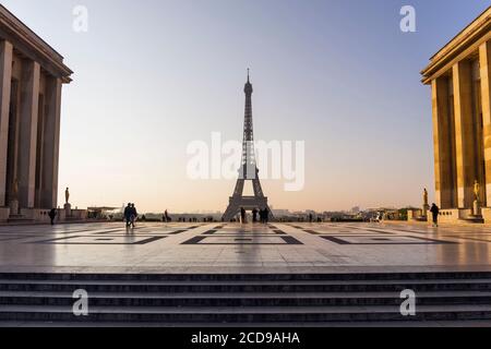 Frankreich, Paris, UNESCO-Weltkulturerbe, Place du Trocadero und Eiffelturm Stockfoto