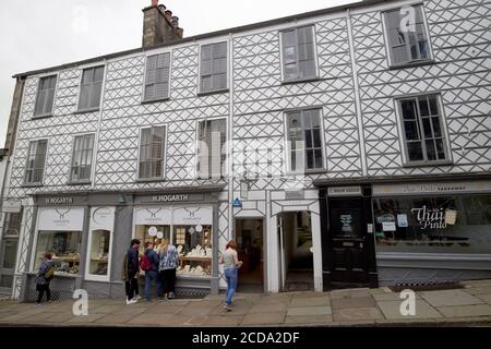 39-45 brarthwaite Brauengebäude Fassade aus Gusseisen Platten Kendal cumbria england großbritannien Stockfoto