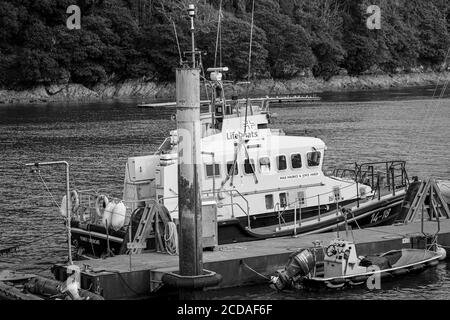 RNLI Rettungsboot Station in Fowey in Cornwall UK Stockfoto