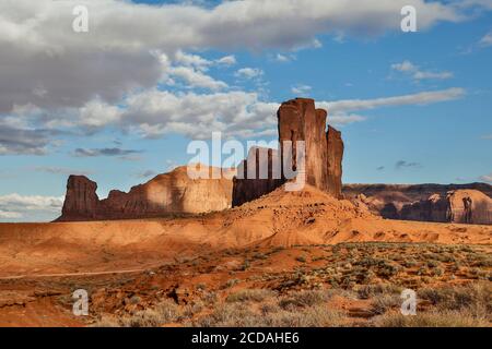 Camel Butte von John Ford's Point Overlook, Monument Valley, Utah und Arizona Grenze USA Stockfoto