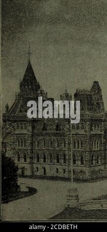 . Kanada: Ein beschreibendes Textbuch. British Columbia. KANADA. 15 KAPITEL III DIE REGIERUNG – DAS VOLK – DAS LEBEN DES VOLKES. EANADA ist eine selbstregierende Kolonie Großbritanniens. Ein Generalgouverneur aus Großbritannien vertritt die Königin und nimmt etwa die gleiche Rolle in der Regierung ein wie die Königin in der des Empire. Er vertritt die britische Autorität, handelt aber nach dem Rat des kanadischen Parlaments. Das Dominion of Canada ist eine Fed-Einung, die aus sieben Provinzen und mehreren Territorien besteht. Die Pro-. –? Stockfoto