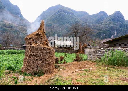 Landschaft, Alltag der Menschen in den hohen Bergen von Sa Pa, Vietnam Stockfoto