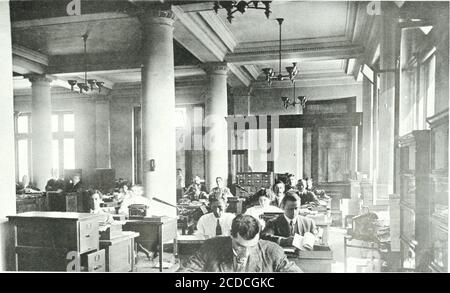 . Bau : eine Zeitschrift für die Architektur-Engineering und Contracting Interessen von Kanada . lujAKi) Roo^r. ^t.IX oder FICR. GREAT WEST LIFE ASSURANCE CO. GEBÄUDE, WINNIPEG. MANITOBA. JOHX r). ATCllISOX..VKCIIITKCT. Stockfoto