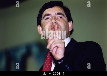 Gordon Brown MP auf der Plattform auf der Labour Party Konferenz in Brighton. 02. Oktober 1991. Foto: Neil Turner Stockfoto