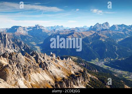 Wunderschöne alpine Berglandschaft in den Dolomiten. Italien Stockfoto