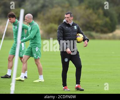 28. August 20, Ormiston, East Lothian, Schottland. VEREINIGTES KÖNIGREICH. Hibernian Training Session for Sundays SPL match vs Aberdeen Credit: eric mccowat/Alamy Live News Stockfoto