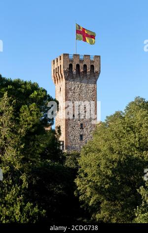 Este: Die Carrarese Burg und der bewaldete Park. Provinz Padua, Venetien, Italien, Europa. Stockfoto