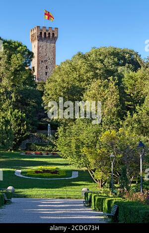 Este: Die Carrarese Burg und der bewaldete Park. Provinz Padua, Venetien, Italien, Europa. Stockfoto