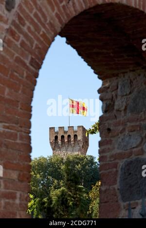 Este: Die Carrarese Burg und der bewaldete Park. Provinz Padua, Venetien, Italien, Europa. Stockfoto