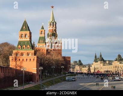 Blick auf die Kremltürme und den Roten Platz, Moskau, Russland Stockfoto