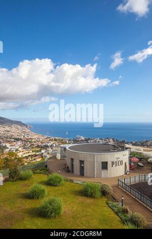 Portugal, Madeira, Funchal, Cafe im Pico dos Barcelos Stockfoto