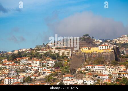 Portugal, Madeira, Funchal, Blick Richtung Fort Sao Joao Stockfoto