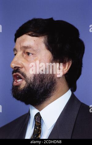 David Blunkett Abgeordneter auf der Plattform während der Labour Party Konferenz in Brighton. 27. September 1993. Foto: Neil Turner Stockfoto