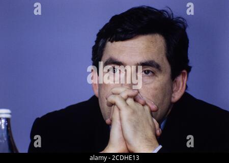 Gordon Brown MP auf der Plattform auf der Labour Party Konferenz in Brighton. 27. September 1993. Foto: Neil Turner Stockfoto